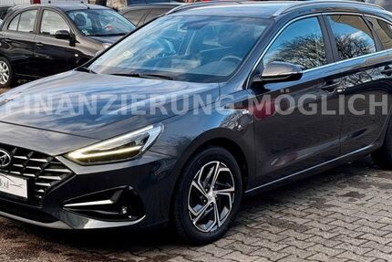 Hyundai i30 80.000 km 16.899 € Stuttgart 70327