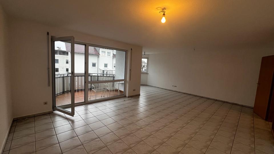 Erdgeschoßwohnung Pforzheim Brötzingen - 3 Zimmer, 93 m&sup2;, 1.420&euro; | Angebot:27569600