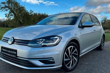 VW Golf 44.100 km 16.490 € Sachsenheim 74343