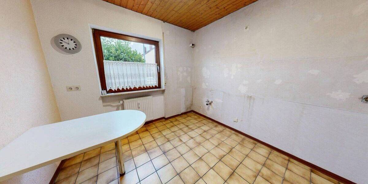 Etagenwohnung Karlsdorf-Neuthard Karlsdorf - 3 Zimmer, 81 m&sup2;, 210.000&euro; | Angebot:26807324