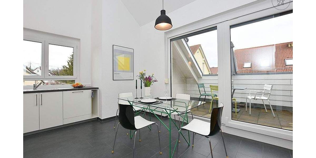 Hochwertig möblierte Wohnung mit TG und Loggia in Ditzingen 2 zimmer