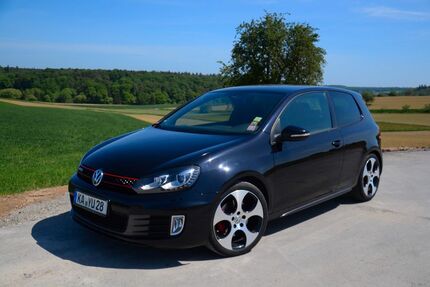 VW Golf 224.000 km 7.900 &euro; Waldbronn 76337