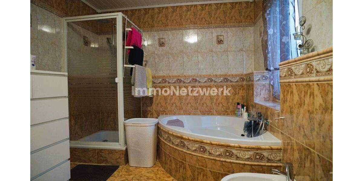 Einfamilienhaus Bad Wildbad - 5 Zimmer, 145 m&sup2;, 359.000&euro; | Angebot:25715472