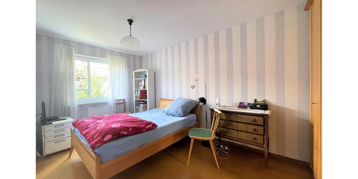 Reihenhaus Pforzheim Eutingen - 5 Zimmer, 155 m&sup2;, 1.500&euro; | Angebot:26549669