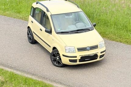 Fiat Panda 114.203 km 2.290 &euro; Ettlingen 76275