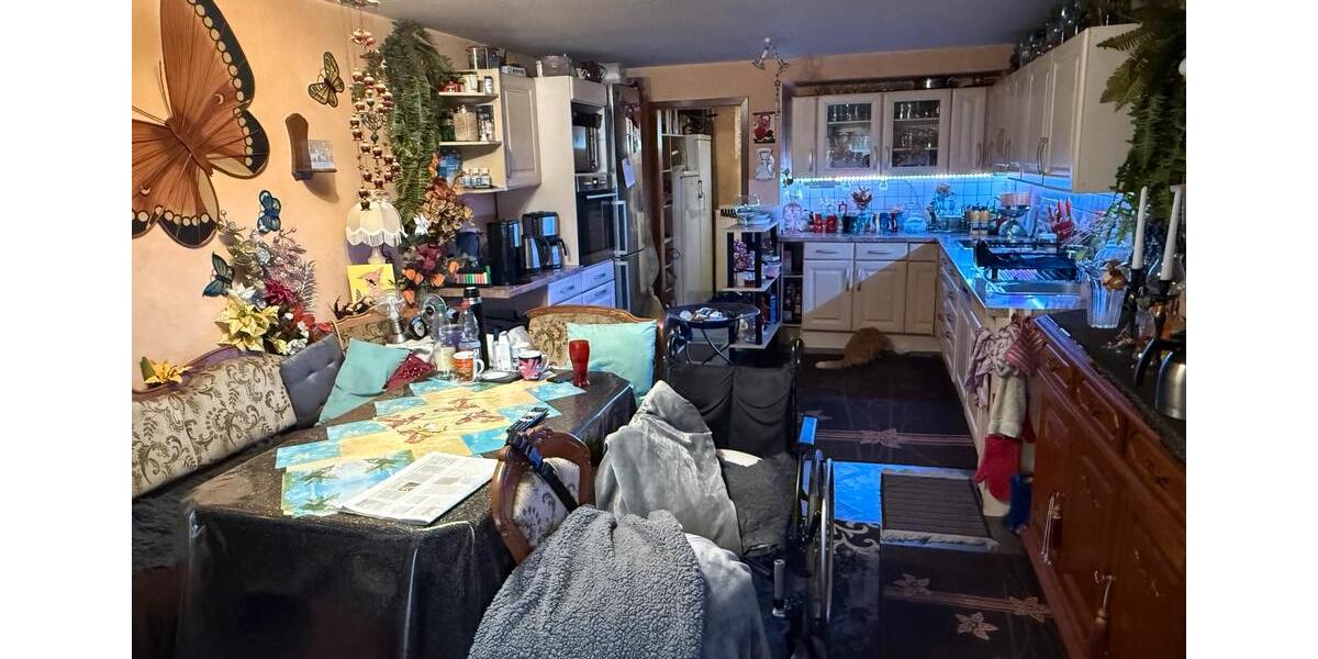 Mehrfamilienhaus, Wohnhaus Engelsbrand - 18 Zimmer, 370 m&sup2;, 640.000&euro; | Angebot:26270160