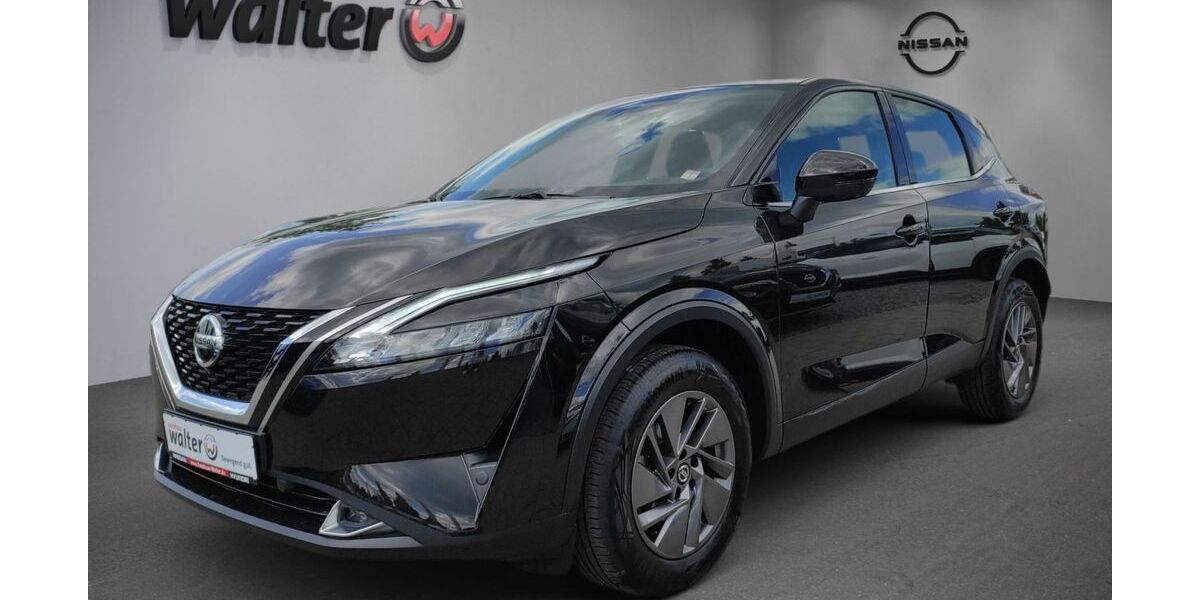 Nissan Qashqai 8.900 km 22.540 &euro; Pforzheim 75177
