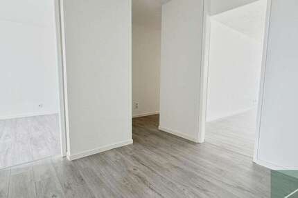 Wohnung Leonberg - 3 Zimmer, 85 m&sup2;, 1.050&euro; | Angebot:26930309