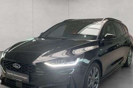 Ford Focus 6.900 km 23.500 € Stuttgart 70469