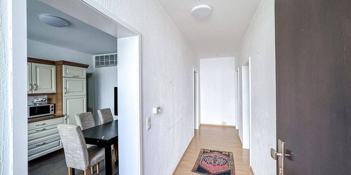 Etagenwohnung Bad Liebenzell - 2 Zimmer, 85 m&sup2;, 180.000&euro; | Angebot:26155488