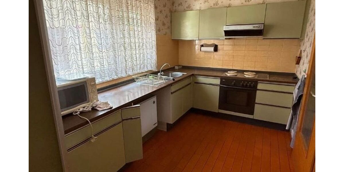 Sanierungsbedürftiges Einfamilienhaus in Weissach-Flacht - Einfamilienhaus Weissach-Flacht Flacht | Angebot:26748046