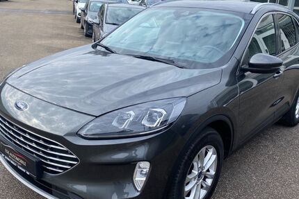 Ford Kuga 44.000 km 20.990 &euro; Markgröningen 71706