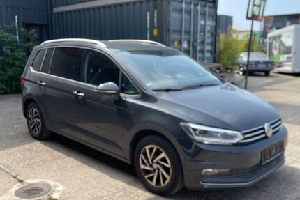 VW Touran 123.420 km 18.000 &euro; Pfinztal 76327