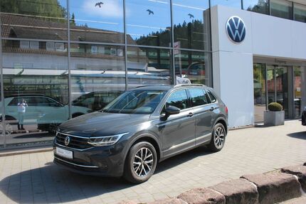 VW Tiguan 77.590 km 26.290 € Wildberg 72218