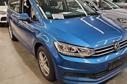 VW Touran 138.999 km 22.690 &euro; Bretten 75015
