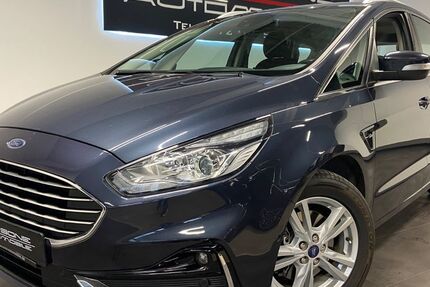 Ford S-Max 114.290 km 17.900 &euro; Bretten 75015