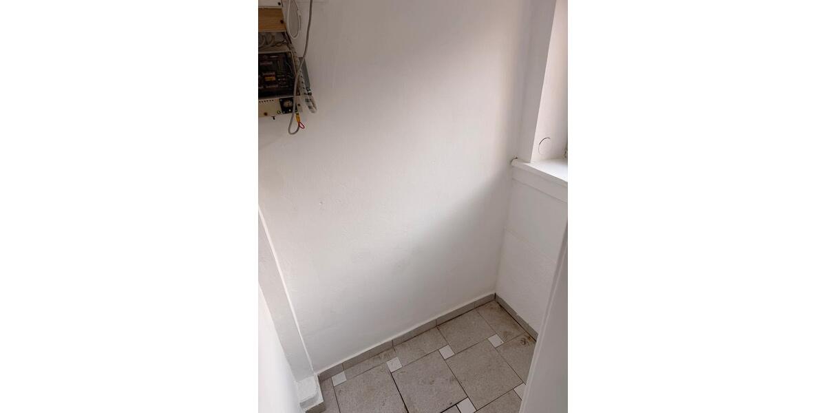 Altbauwohnung in zentraler Lage von Wiesbaden 4 zimmer