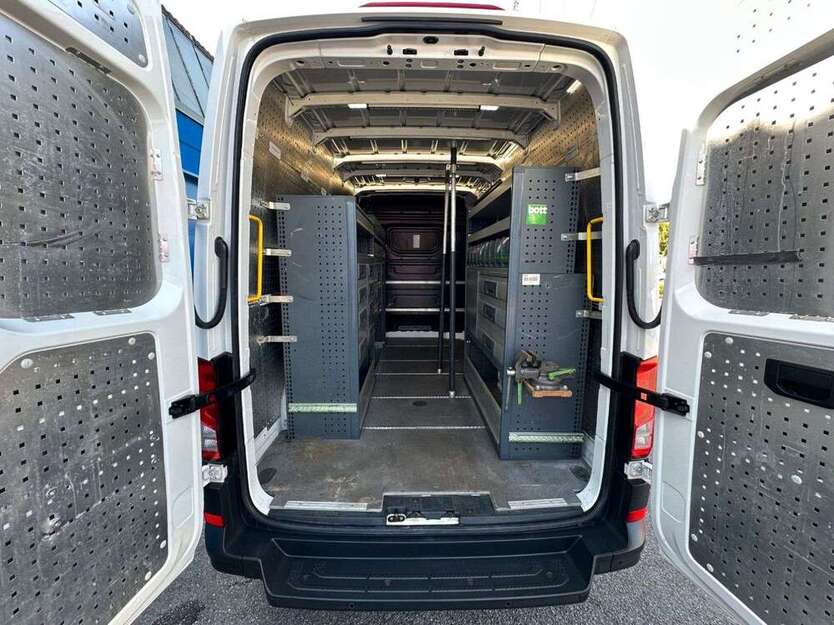 VW Crafter 97.508 km 25.990 € Sindelfingen 71065