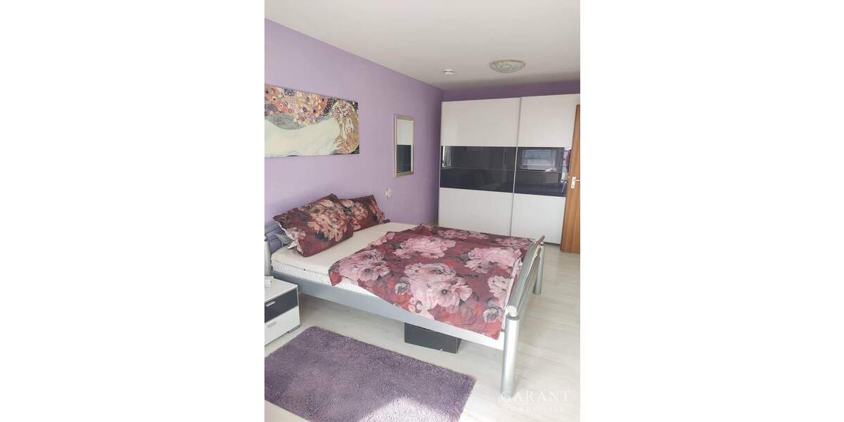 Etagenwohnung Pforzheim Sonnenhof - 2 Zimmer, 66 m&sup2;, 198.000&euro; | Angebot:25880936