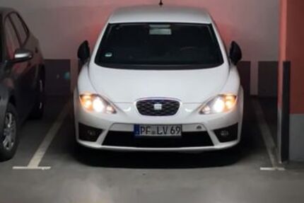 Seat Leon 195.000 km 7.700 &euro; Sindelfingen 71067