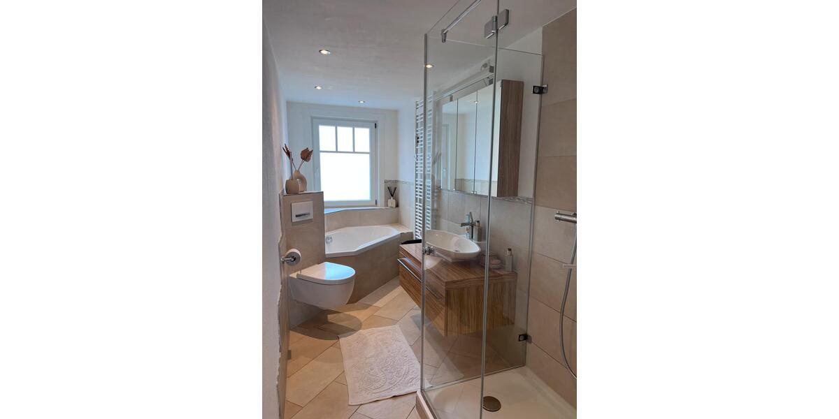 Etagenwohnung Bad Liebenzell - 5.5 Zimmer, 126 m&sup2;, 349.000&euro; | Angebot:26790549