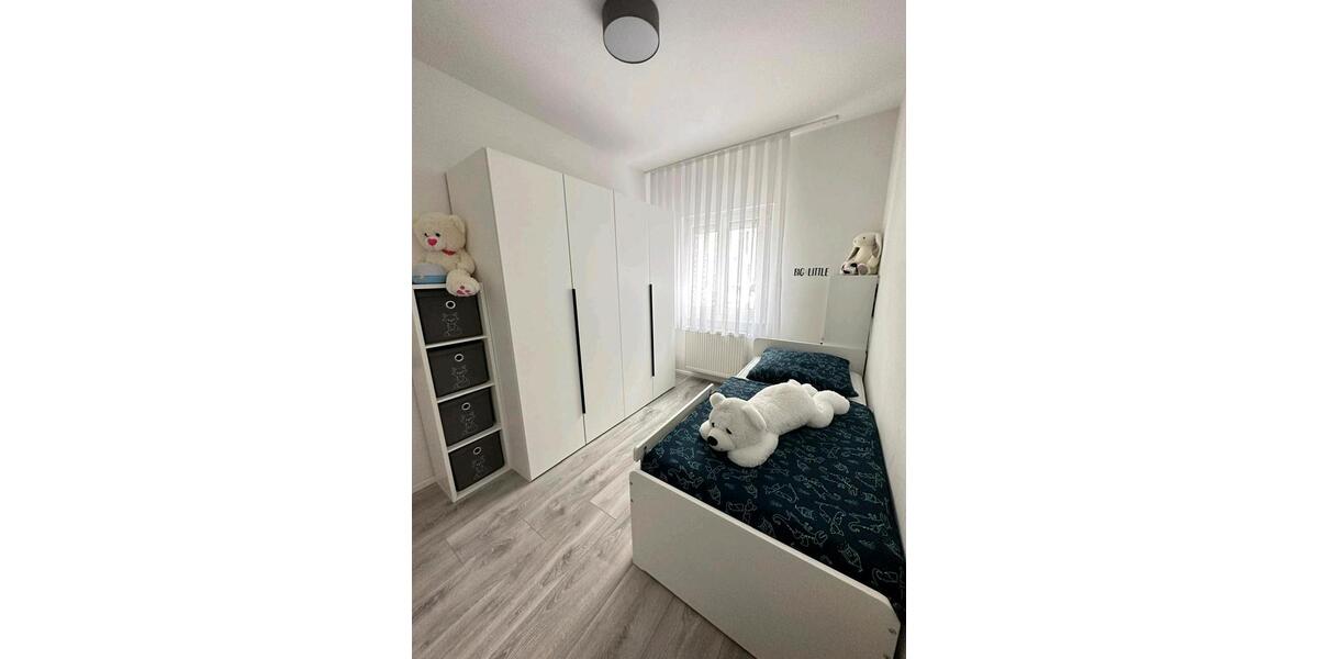 Mehrfamilienhaus, Wohnhaus Ditzingen - 11 Zimmer, 250 m&sup2;, 1.125.000&euro; | Angebot:26414846
