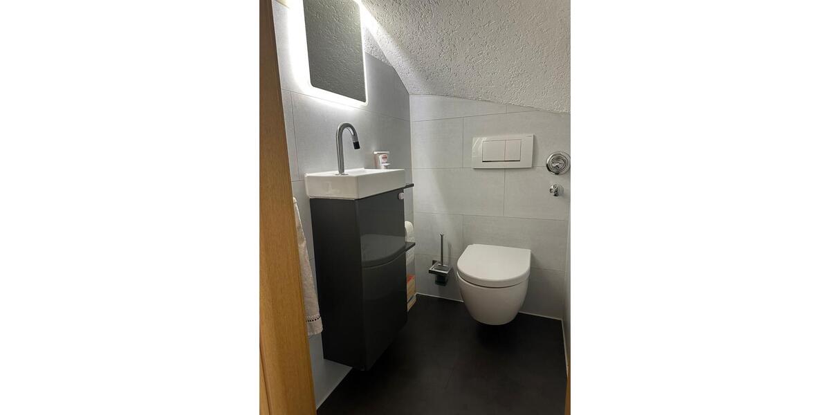 Maisonettenwohnung Weil der Stadt - 4.5 Zimmer, 92 m&sup2;, 389.000&euro; | Angebot:25660120