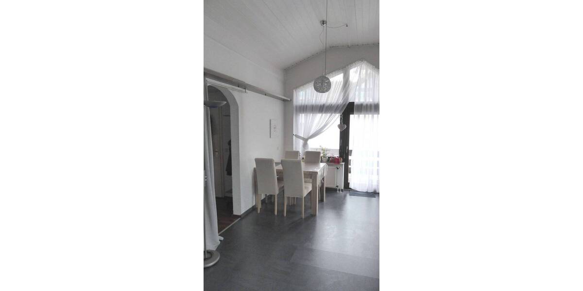 Etagenwohnung Pforzheim Sonnenhof - 2 Zimmer, 53 m&sup2;, 510&euro; | Angebot:26275965