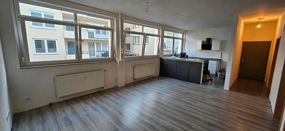 Etagenwohnung Pforzheim Weststadt - 2.5 Zimmer, 60 m&sup2;, 650&euro; | Angebot:25342617