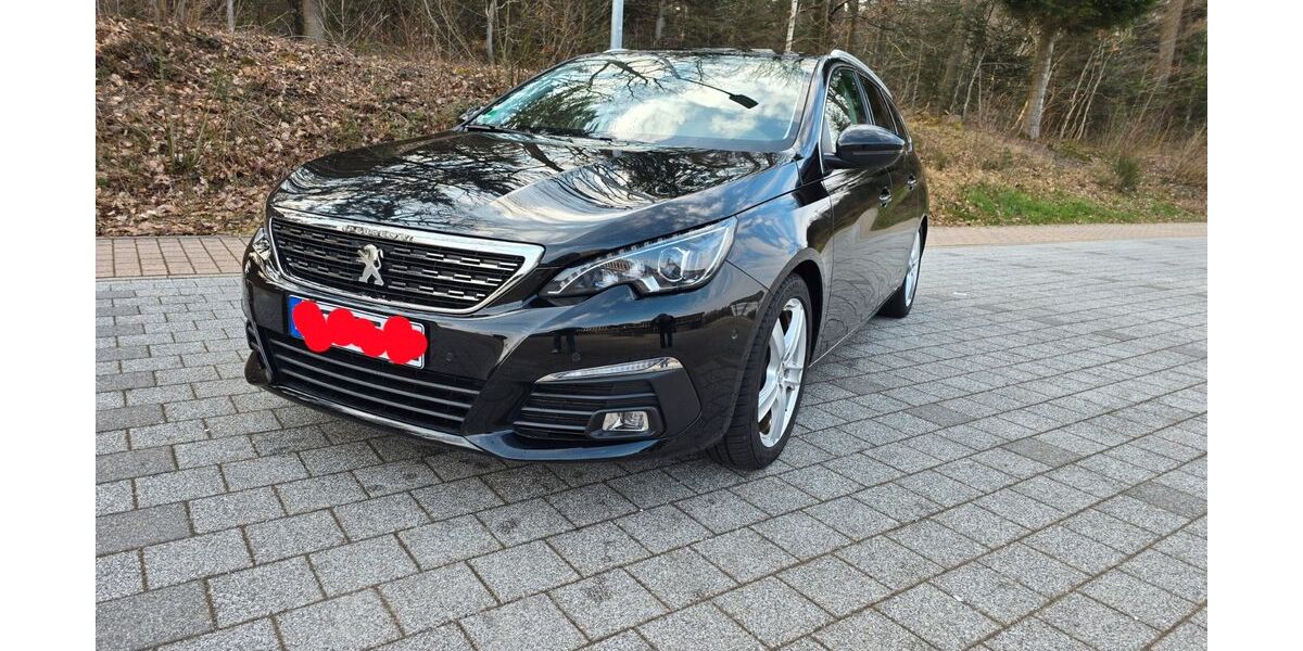 Peugeot 308 208.600 km 5.800 &euro; Neuenbürg 75305