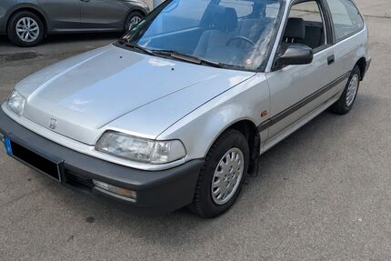 Honda Civic 72.000 km 5.489 &euro; Wiernsheim 75446