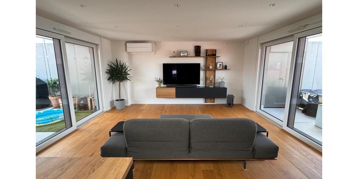 Einfamilienhaus Markgröningen - 3.5 Zimmer, 140 m&sup2;, 1.990&euro; | Angebot:26044402