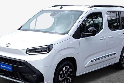 Toyota Andere 4.500 km 33.950 € Stuttgart 70469