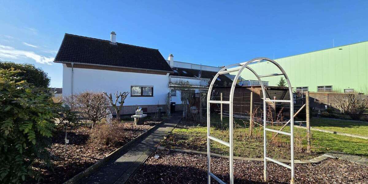 Haus zum Kaufen in Bruchsal 649.000 € 126 m² 6 zimmer