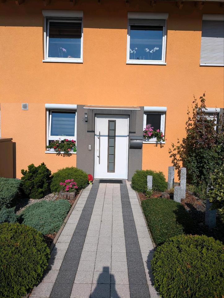 Top ReihenhausHaus in Engelsbrand möbliert in toller Lage PRIVAT