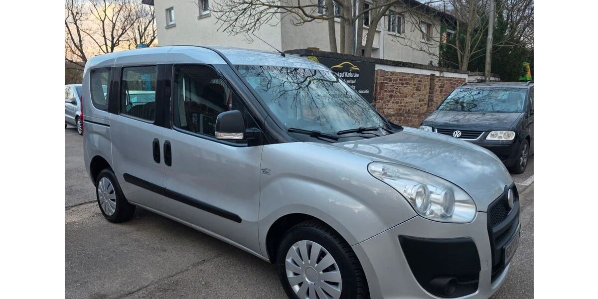 Fiat Doblo 183.500 km 4.899 &euro; Karlsruhe 76131