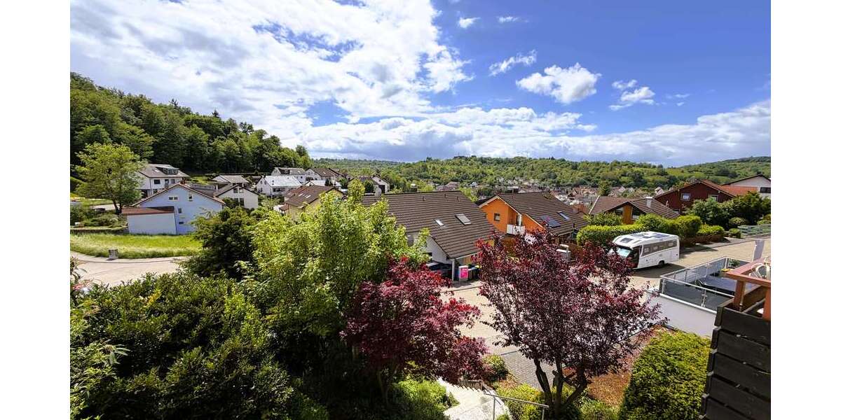 Einfamilienhaus Kämpfelbach - Bilfingen Bilfingen - 6 Zimmer, 244 m&sup2;, 649.000&euro; | Angebot:26754571
