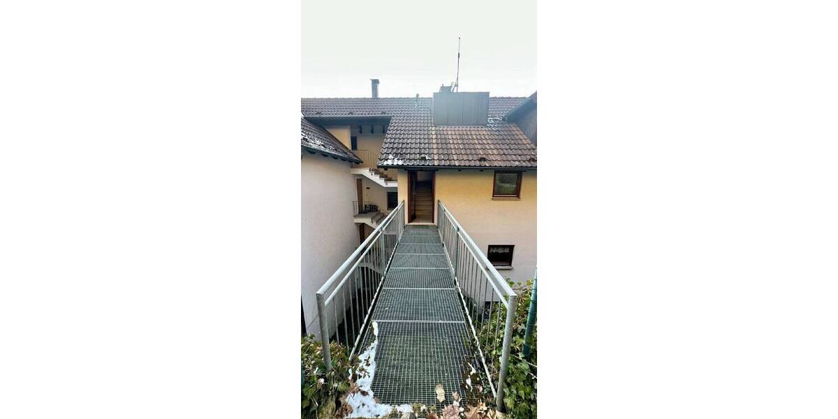 Etagenwohnung Bad Liebenzell - 3 Zimmer, 86 m&sup2;, 229.000&euro; | Angebot:25776634
