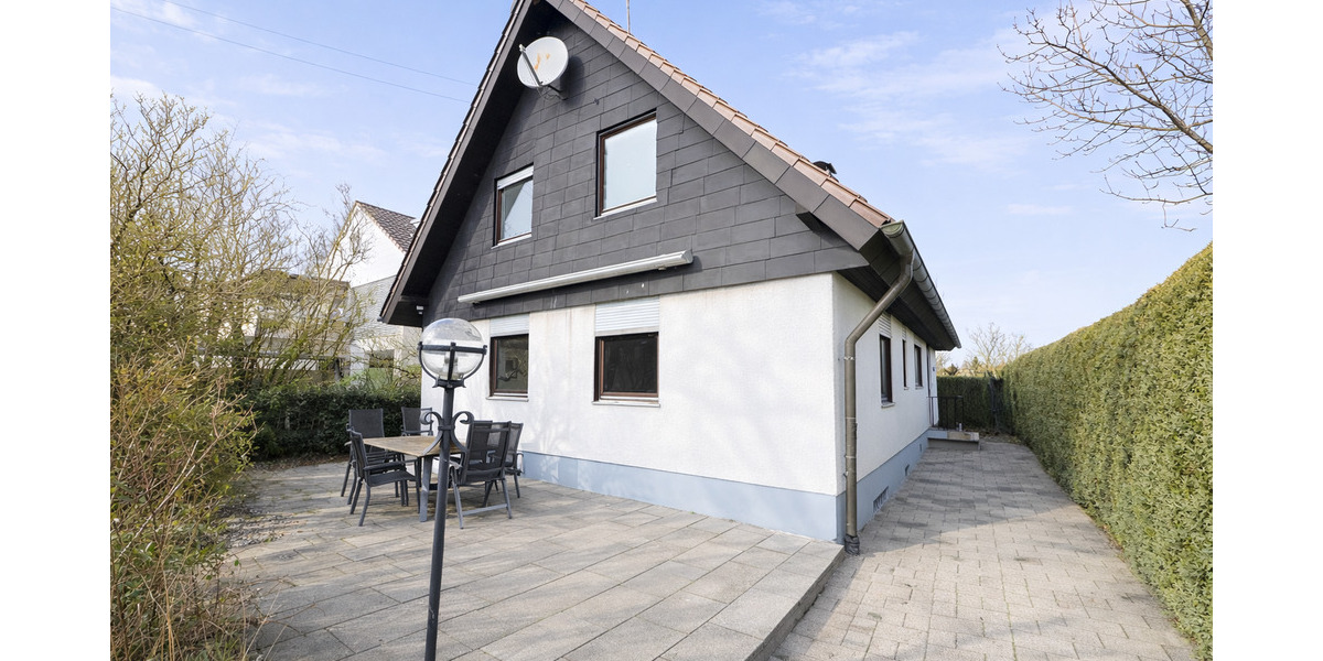 Mehrfamilienhaus, Wohnhaus Sindelfingen Maichingen - 6 Zimmer, 166 m&sup2;, 645.000&euro; | Angebot:25909364