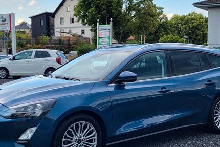 Ford Focus 93.500 km 16.980 € Oberreichenbach 75394