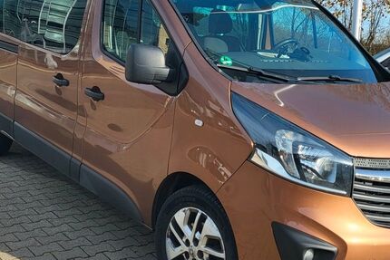 Opel Vivaro 204.000 km 12.700 &euro; Ispringen 75228