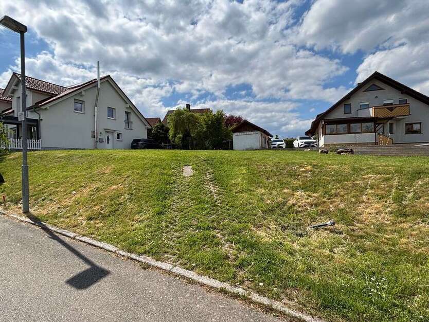 Grundstück zu verkaufen in Calw Altburg 87.020 € 229 m²