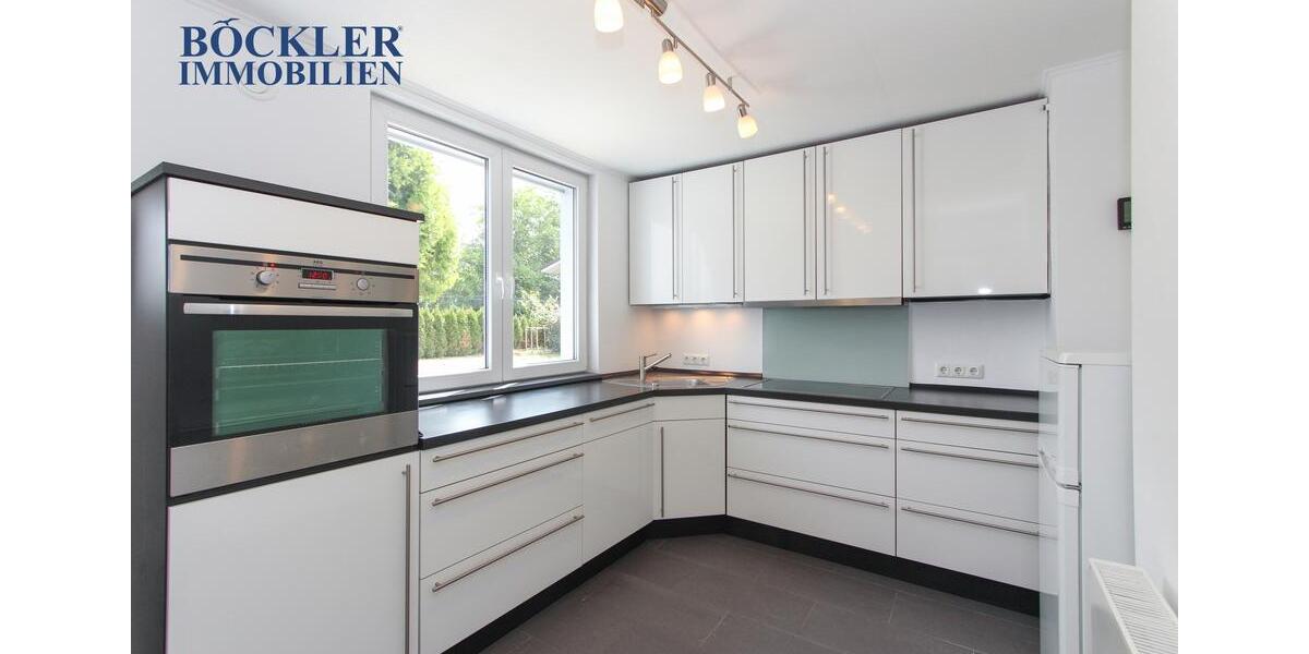 Einfamilienhaus Engelsbrand - 4 Zimmer, 120 m&sup2;, 1.450&euro; | Angebot:26176893