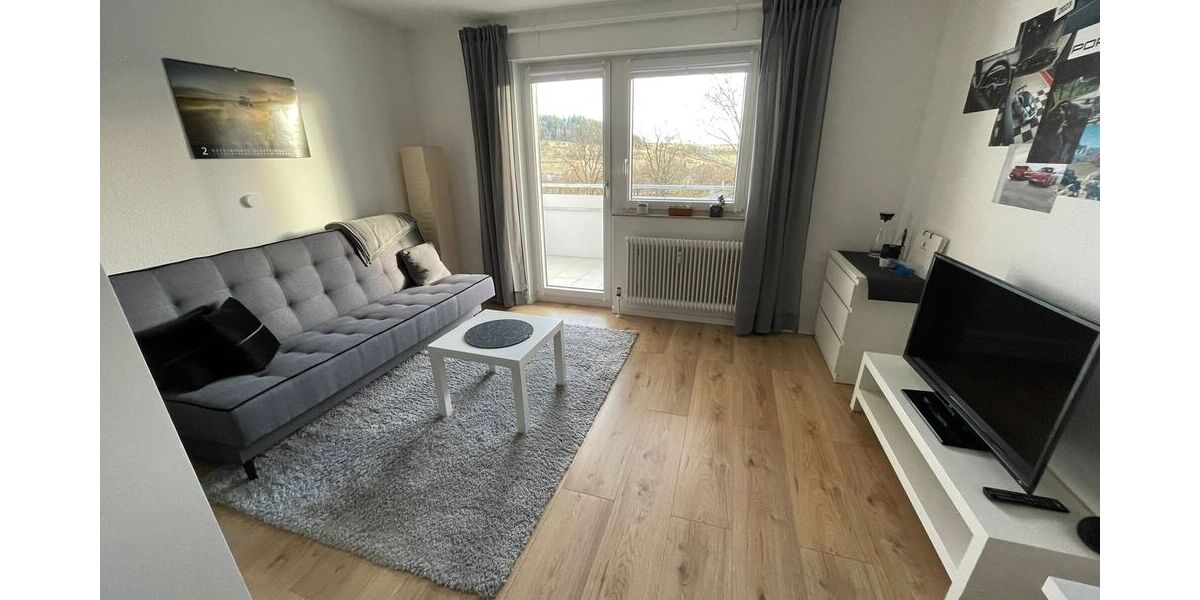 Möblierte 1-Zi Wohnung mit Südbalkon in ruhiger und stadtnaher Lage - Appartement Heimsheim | Angebot:26794891
