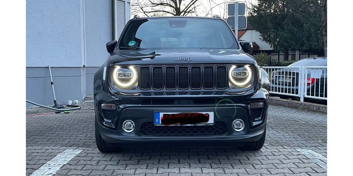 Jeep Renegade 87.890 km 16.699 &euro; Gaggenau 76571