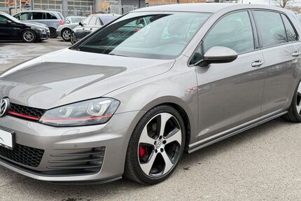 VW Golf 132.000 km 14.999 &euro; Calw 75365