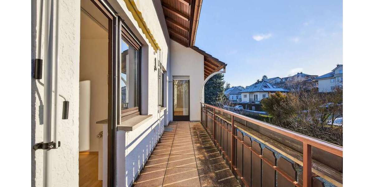 Etagenwohnung Pforzheim Weststadt - 6 Zimmer, 138 m&sup2;, 289.000&euro; | Angebot:25789897