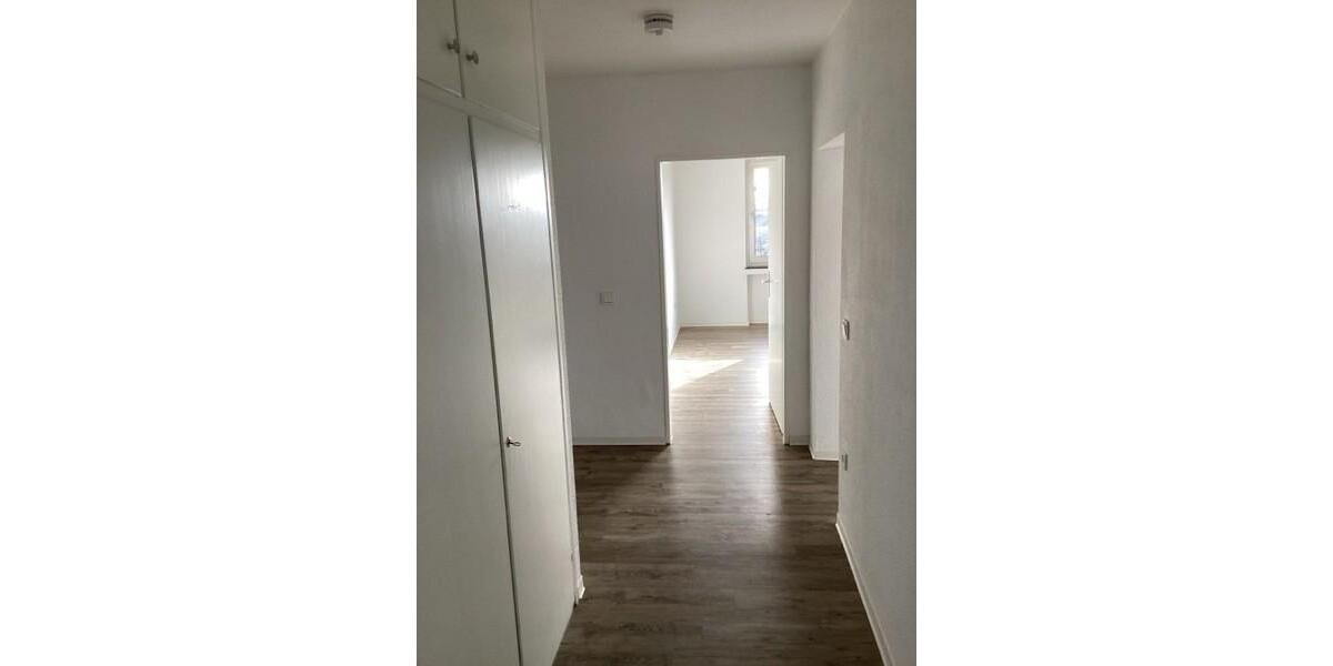 Etagenwohnung Karlsruhe Südstadt - 3 Zimmer, 90 m&sup2;, 970&euro; | Angebot:25377165