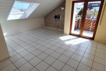 Wohnung Neuenbürg - 3.5 Zimmer, 85 m&sup2;, 980&euro; | Angebot:26354841