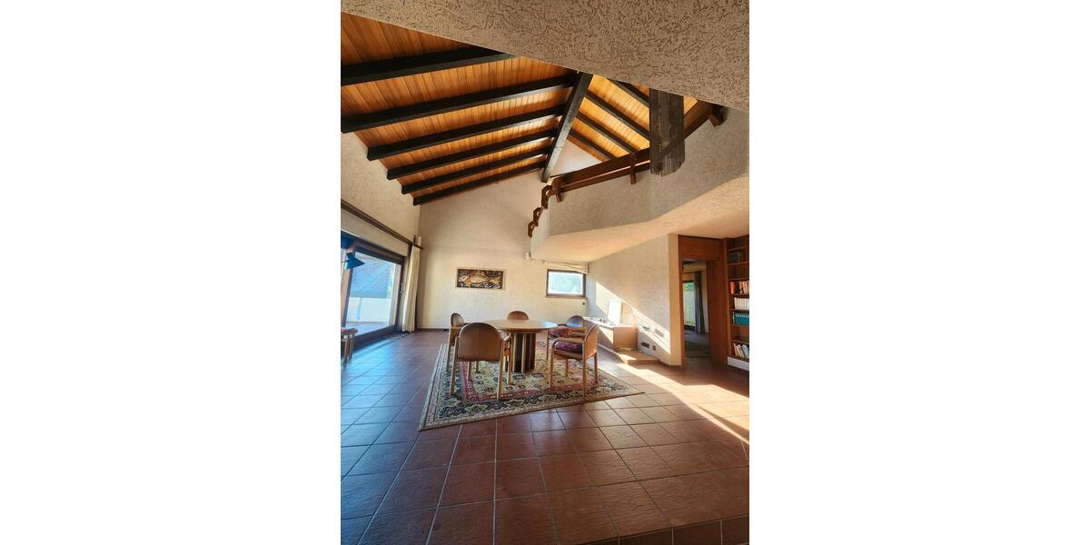Einfamilienhaus Leonberg - 7.5 Zimmer, 187 m&sup2;, 790.000&euro; | Angebot:27217686